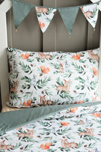 Laden Sie das Bild in den Galerie-Viewer, Pościel z wypełnieniem Leśne Zwierzątka Premium
