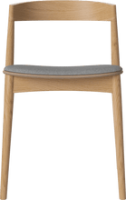 Carica l'immagine nel visualizzatore di Gallery, Kite Dining Chair - Upholstered