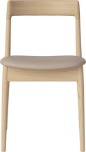 Carica l'immagine nel visualizzatore di Gallery, Calma upholstered dining chair