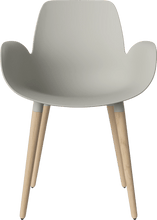 Carica l'immagine nel visualizzatore di Gallery, Seed Chair w. Armrest &amp; Wooden Legs
