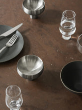 Laden Sie das Bild in den Galerie-Viewer, Set of 2 champagne bowls -KOYOI STEEL- colour Stainless Steel matt - size 90 ml