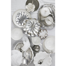 Load image into Gallery viewer, Sigrid napkin ring 4.5X3 cm, Silver
