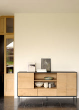 Carica l&#39;immagine nel visualizzatore di Gallery, Blackbird sideboard