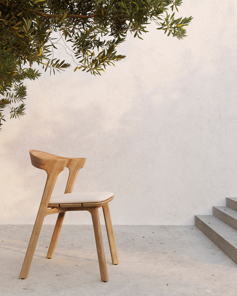 Bok outdoor dining chair with cushion off white