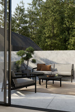 Load image into Gallery viewer, Quatro outdoor coffee table