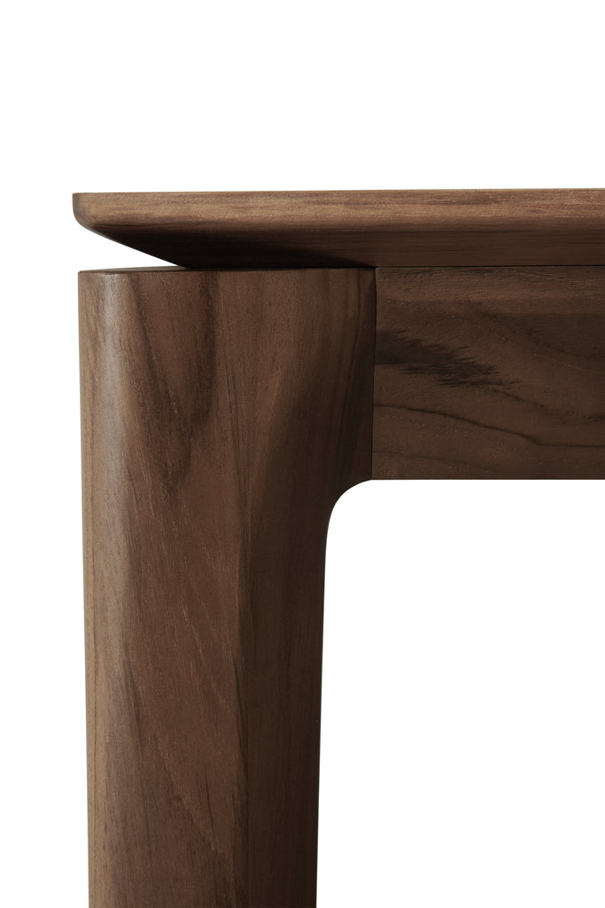 Bok dining table by Alain van Havre