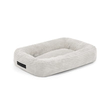 Carica l'immagine nel visualizzatore di Gallery, Dog Bed 55