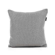 Carica l'immagine nel visualizzatore di Gallery, Pillow Square 43