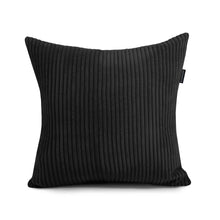 Carica l'immagine nel visualizzatore di Gallery, Pillow Square 43