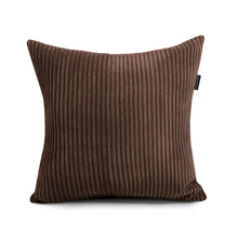 Carica l'immagine nel visualizzatore di Gallery, Pillow Square 43