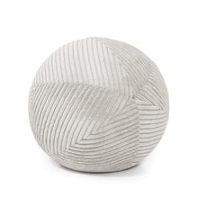 Carica l'immagine nel visualizzatore di Gallery, Ball Pillow 27