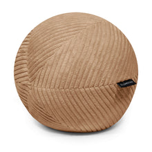 Carica l'immagine nel visualizzatore di Gallery, Ball Pillow 35