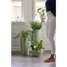 Charger l'image dans la galerie, GALINA Potte/Vase D22 H32 cm green