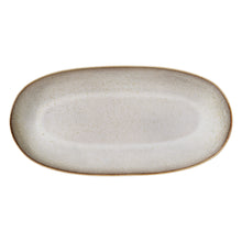 Laden Sie das Bild in den Galerie-Viewer, Sandrine Serving Plate, Nature, Stoneware