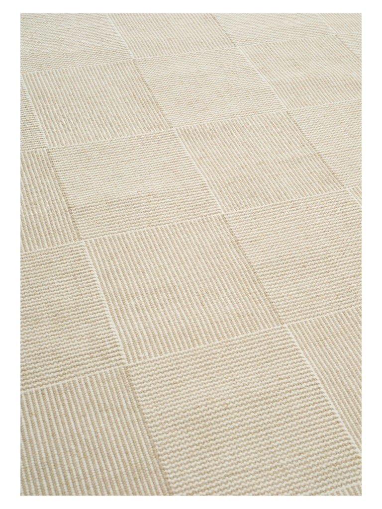 Chess White hand-woven rug – close-up of the texture | Linie Design at Bois Blanc Home, Limassol, Cyprus