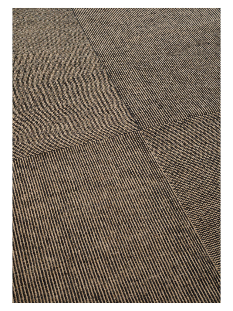 Kent Black hand-woven rug – close-up of the texture | Linie Design at Bois Blanc Home, Limassol, Cyprus