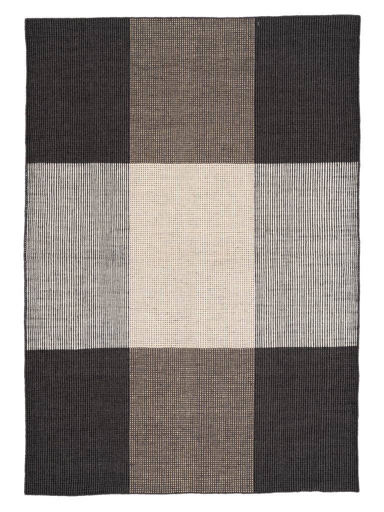 Bologna Grey hand-woven rug – product photo | Linie Design at Bois Blanc Home, Limassol, Cyprus