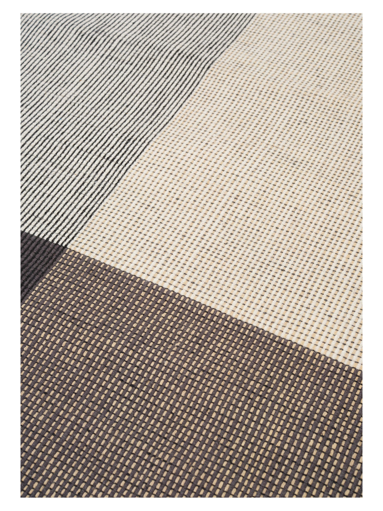 Bologna Grey hand-woven rug – close-up of the texture | Linie Design at Bois Blanc Home, Limassol, Cyprus