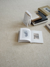 Laden Sie das Bild in den Galerie-Viewer, Rapalline Natural hand-woven rug – detail 3 | Linie Design at Bois Blanc Home, Limassol, Cyprus