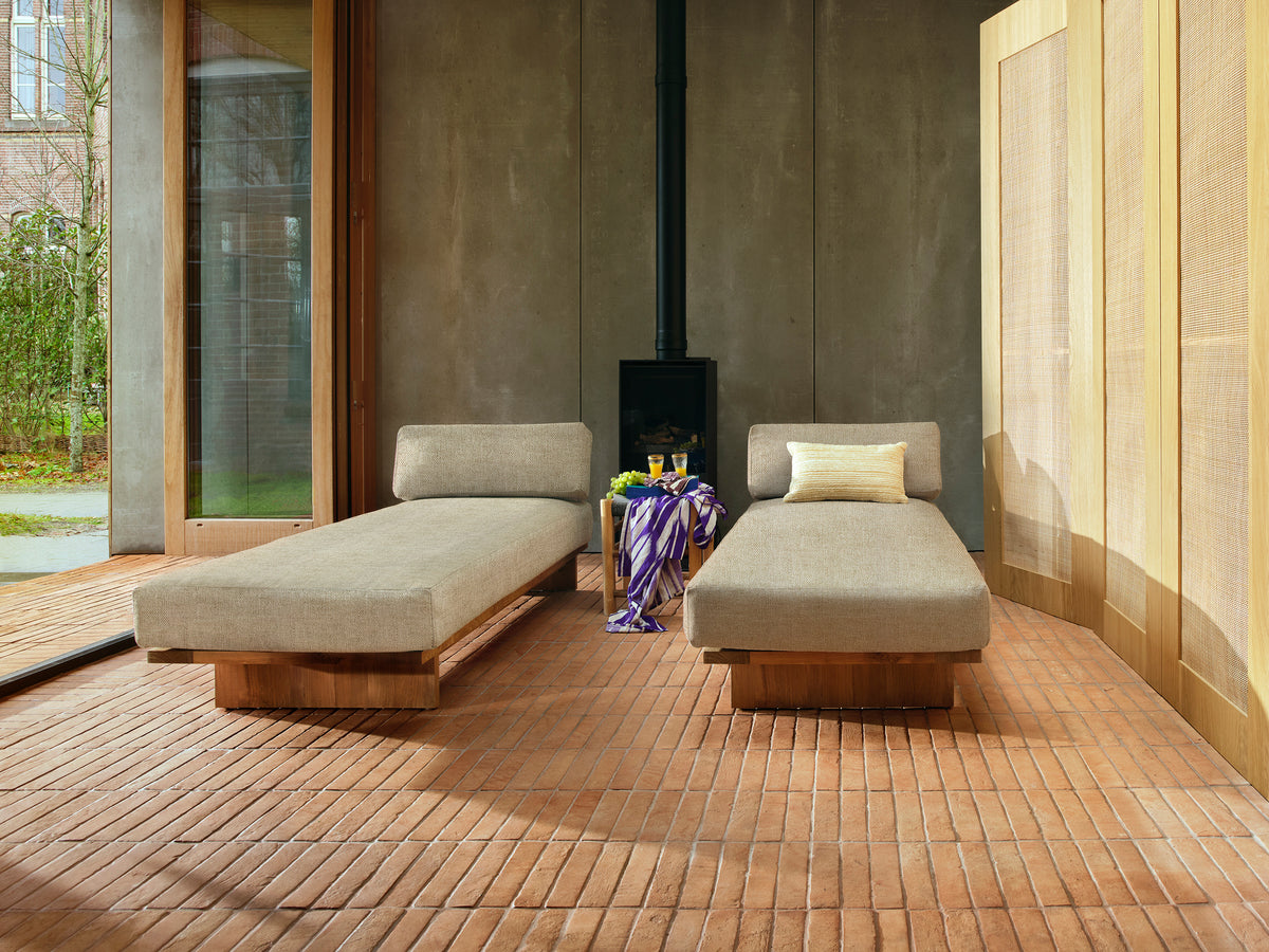 Outdoor daybed teak natural