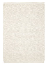Carica l'immagine nel visualizzatore di Gallery, Sigga White hand-woven rug – product photo | Linie Design at Bois Blanc Home, Limassol, Cyprus