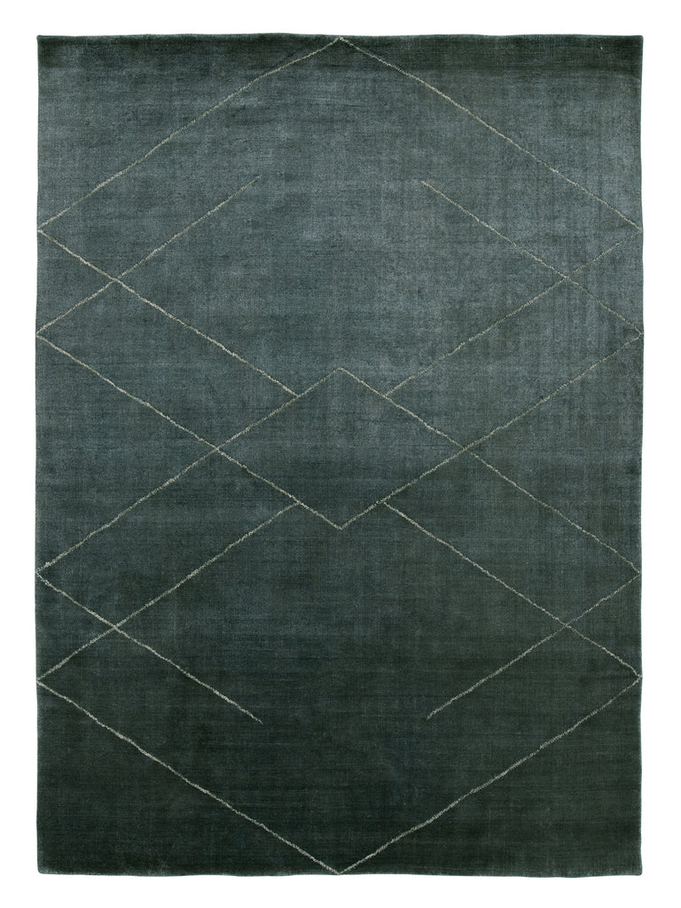 Tetsu Dk/Blue loom-knotted rug – product photo | Linie Design at Bois Blanc Home, Limassol, Cyprus