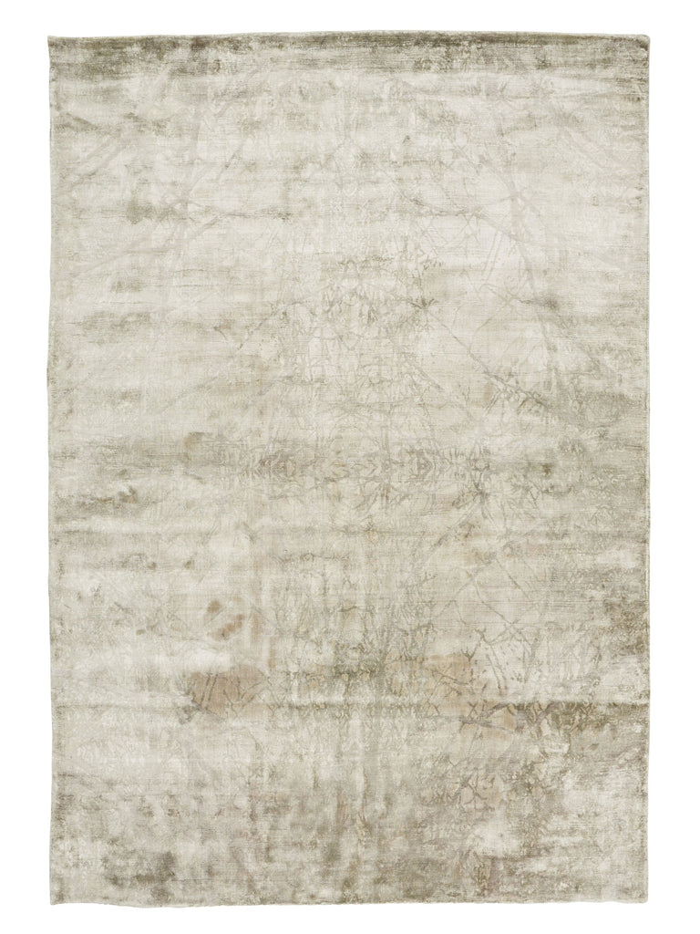 Aimi Silver handloom rug – product photo | Linie Design at Bois Blanc Home, Limassol, Cyprus