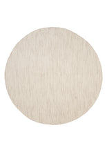 Laden Sie das Bild in den Galerie-Viewer, Asko Offwhite hand-woven rug – round shape | Linie Design at Bois Blanc Home, Limassol, Cyprus
