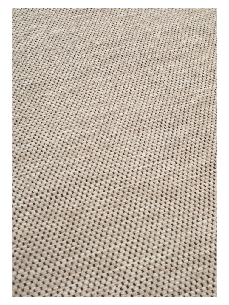 Asko Taupe hand-woven rug – close-up of the texture | Linie Design at Bois Blanc Home, Limassol, Cyprus