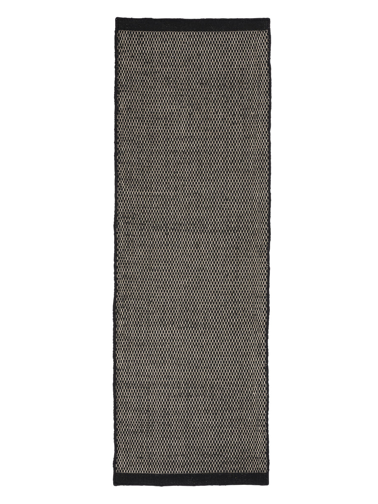 Asko Black hand-woven rug – detail 2 | Linie Design at Bois Blanc Home, Limassol, Cyprus