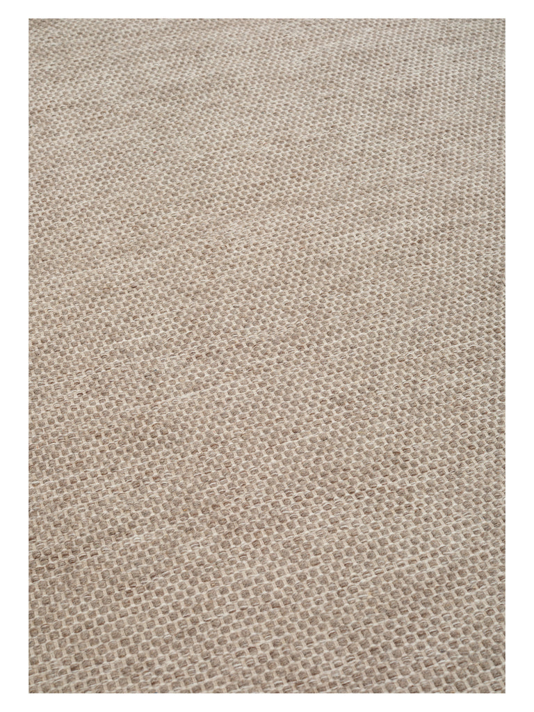 Asko Lt/Grey hand-woven rug – close-up of the texture | Linie Design at Bois Blanc Home, Limassol, Cyprus