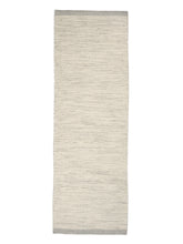 Laden Sie das Bild in den Galerie-Viewer, Asko Iron hand-woven rug – detail 2 | Linie Design at Bois Blanc Home, Limassol, Cyprus