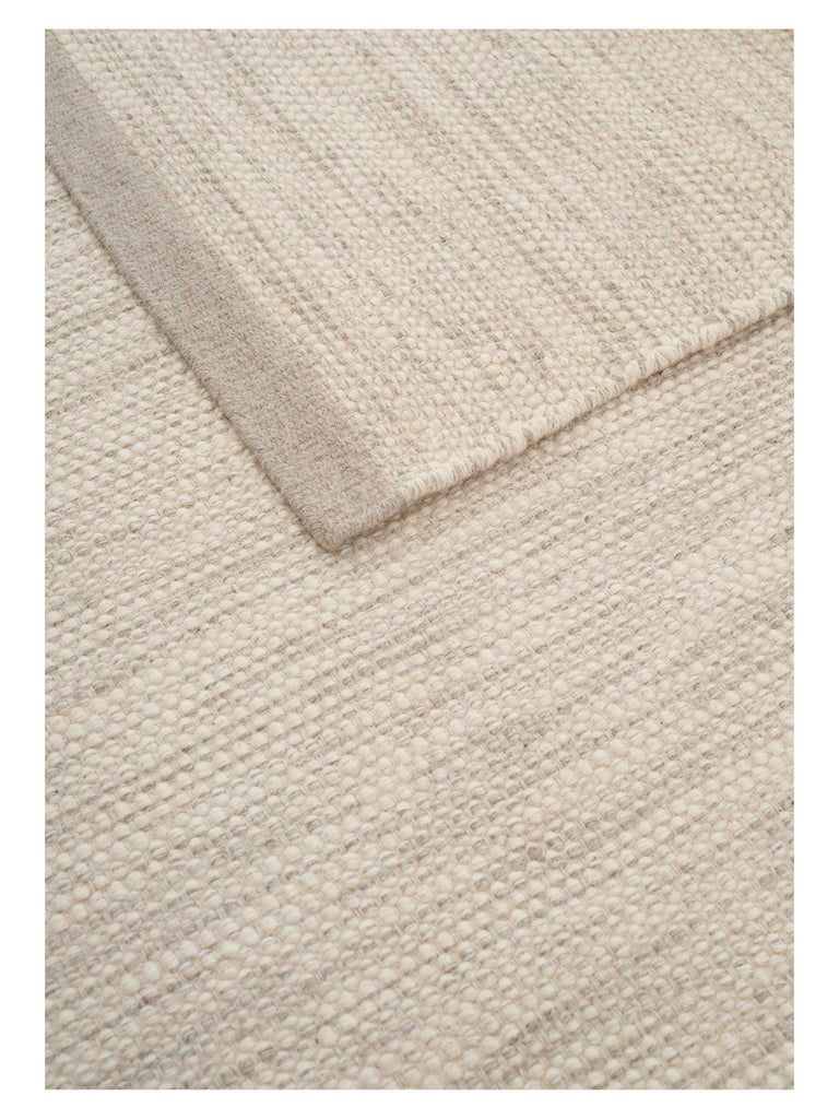Asko Iron hand-woven rug – close-up of the texture | Linie Design at Bois Blanc Home, Limassol, Cyprus