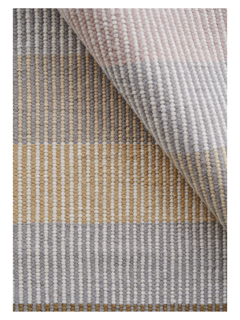 Devise Mustard hand-woven rug – close-up of the texture | Linie Design at Bois Blanc Home, Limassol, Cyprus
