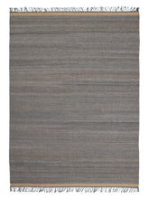 Laden Sie das Bild in den Galerie-Viewer, Sigyn Natural hand-woven rug – product photo | Linie Design at Bois Blanc Home, Limassol, Cyprus
