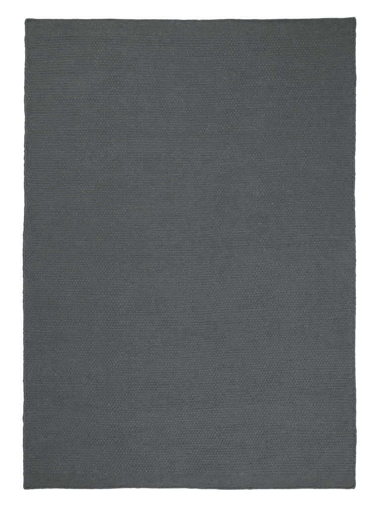 Oksa Ocean hand-woven rug – product photo | Linie Design at Bois Blanc Home, Limassol, Cyprus