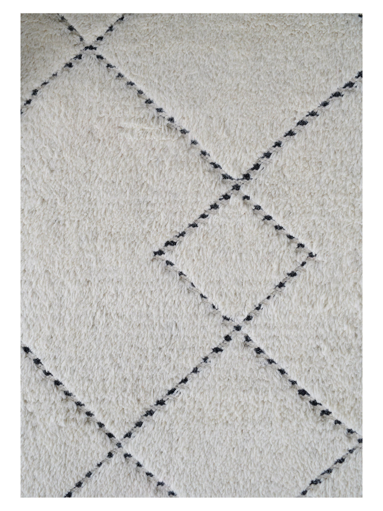 Torun Black hand-knotted rug – close-up of the texture | Linie Design at Bois Blanc Home, Limassol, Cyprus