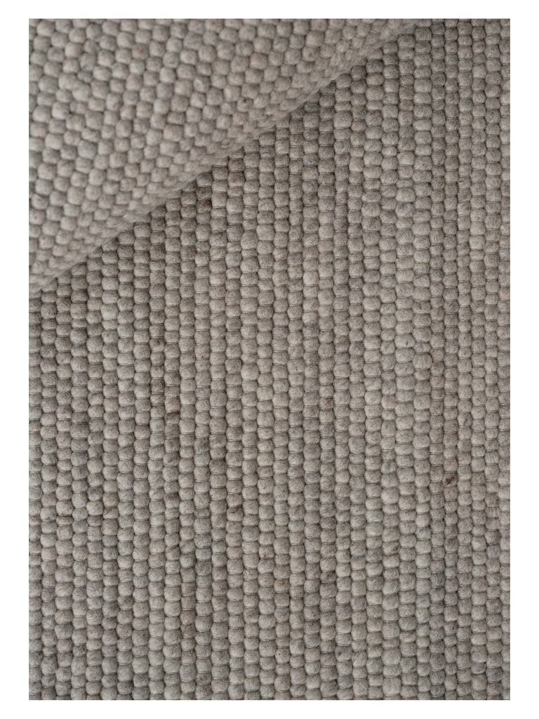 Agner Lt/Grey hand-woven rug – close-up of the texture | Linie Design at Bois Blanc Home, Limassol, Cyprus