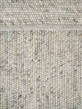 Carica l'immagine nel visualizzatore di Gallery, Agner Beige hand-woven rug – detail 4 | Linie Design at Bois Blanc Home, Limassol, Cyprus