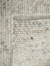 Carica l'immagine nel visualizzatore di Gallery, Agner Beige hand-woven rug – detail 7 | Linie Design at Bois Blanc Home, Limassol, Cyprus