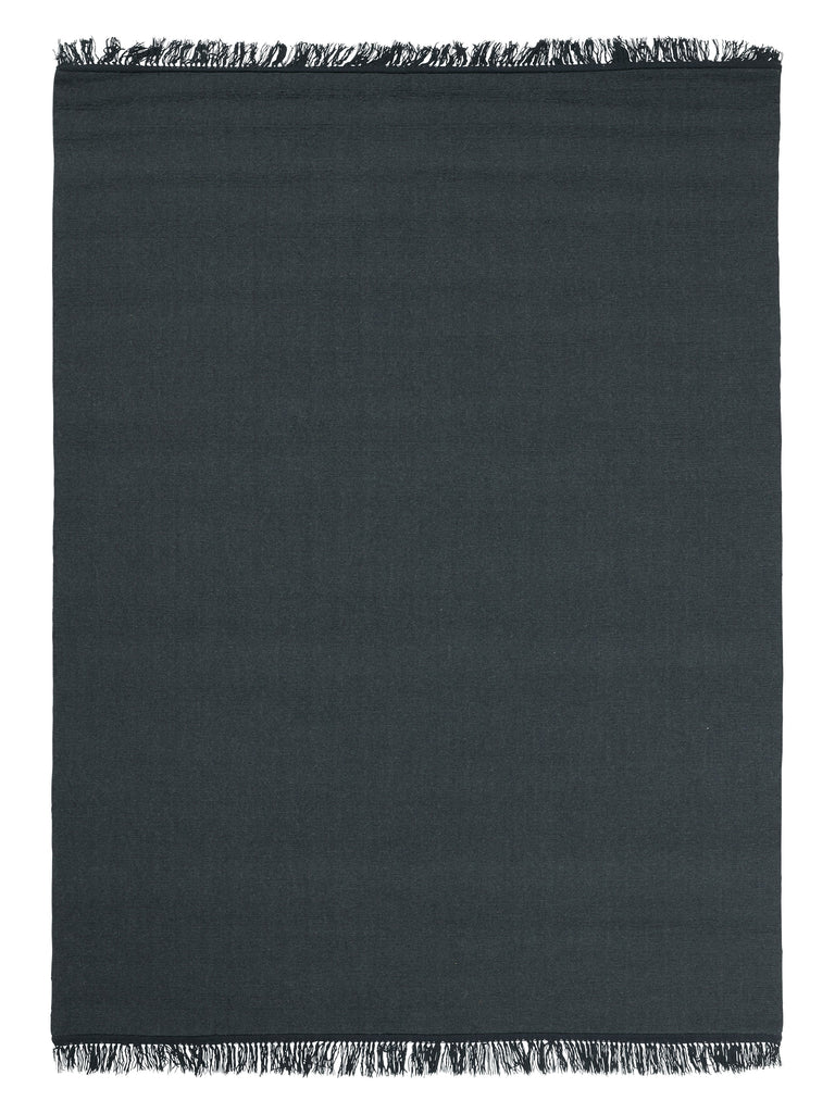 Une Green loom-knotted rug – product photo | Linie Design at Bois Blanc Home, Limassol, Cyprus