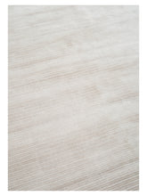 Charger l'image dans la galerie, Cover White handloom rug – close-up of the texture | Linie Design at Bois Blanc Home, Limassol, Cyprus