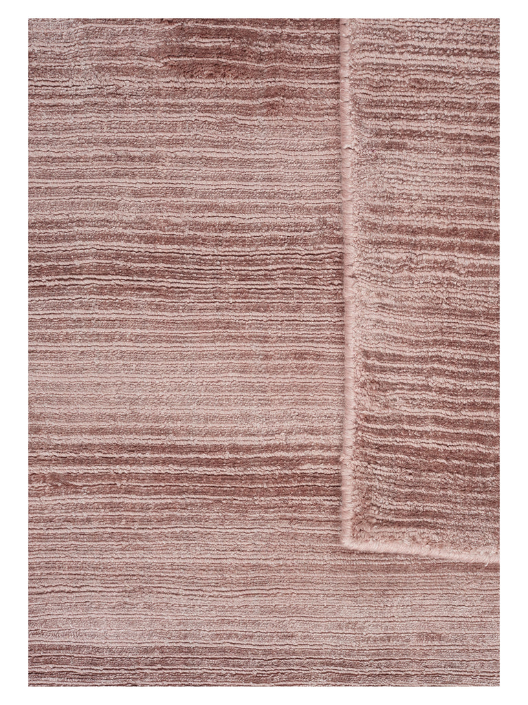 Cover Rose handloom rug – close-up of the texture | Linie Design at Bois Blanc Home, Limassol, Cyprus