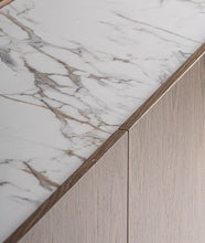 Carica l&#39;immagine nel visualizzatore di Gallery, Wood Cabinet