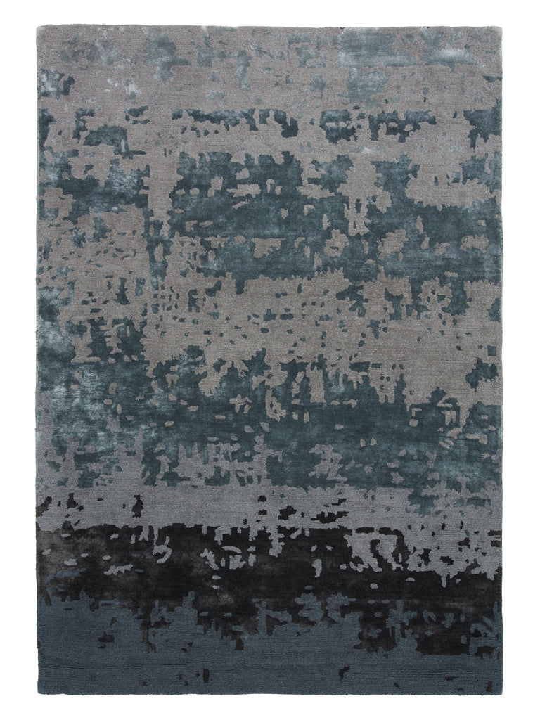 Varese Grey hand-tufted rug – product photo | Linie Design at Bois Blanc Home, Limassol, Cyprus