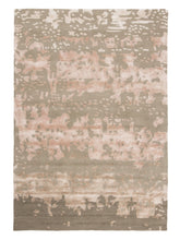 Charger l'image dans la galerie, Varese Beige hand-tufted rug – product photo | Linie Design at Bois Blanc Home, Limassol, Cyprus