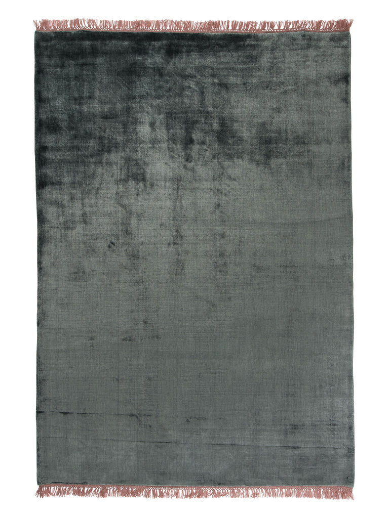 Almeria Midnight handloom rug – product photo | Linie Design at Bois Blanc Home, Limassol, Cyprus