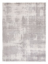 Charger l'image dans la galerie, Fuller Heather loom-knotted rug – product photo | Linie Design at Bois Blanc Home, Limassol, Cyprus