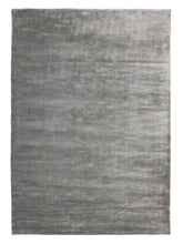 Carica l'immagine nel visualizzatore di Gallery, Edge Grey handloom rug – product photo | Linie Design at Bois Blanc Home, Limassol, Cyprus