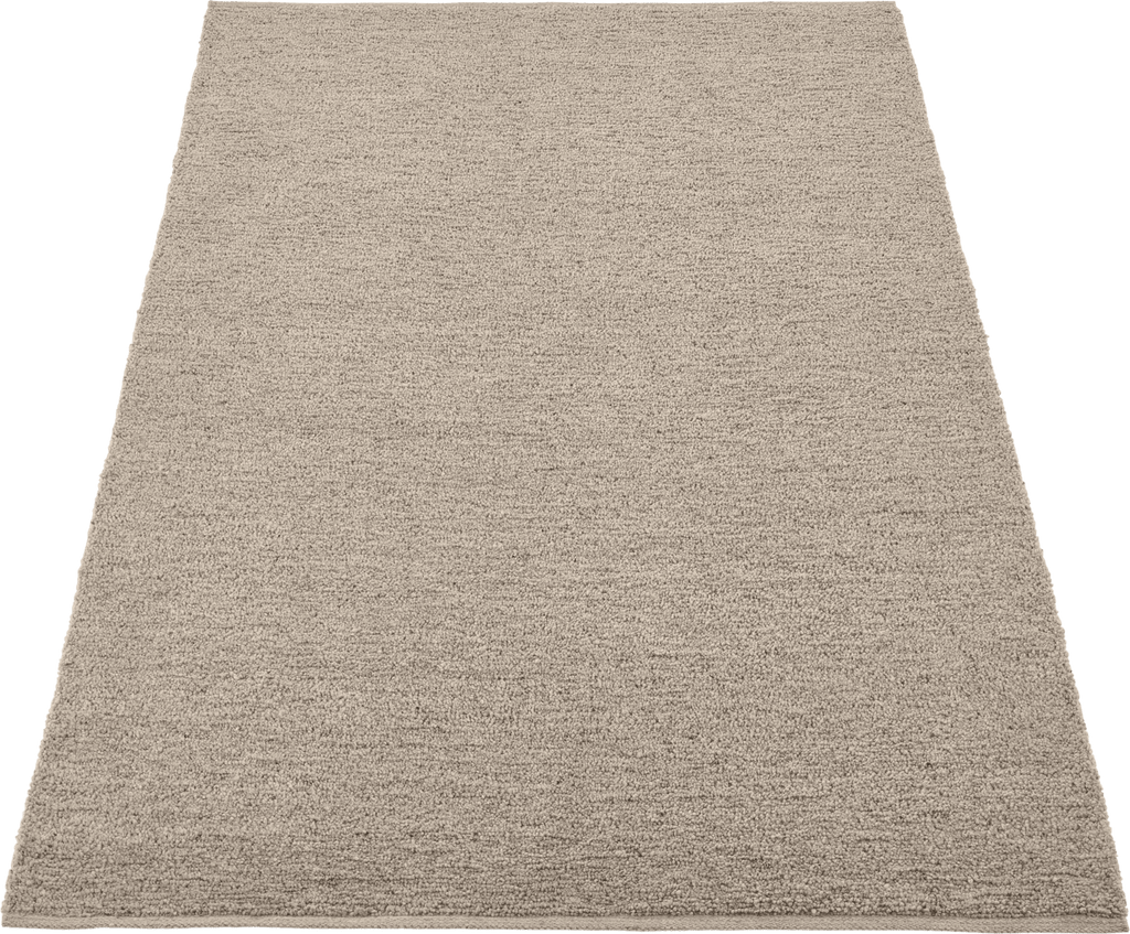 Tova Rug